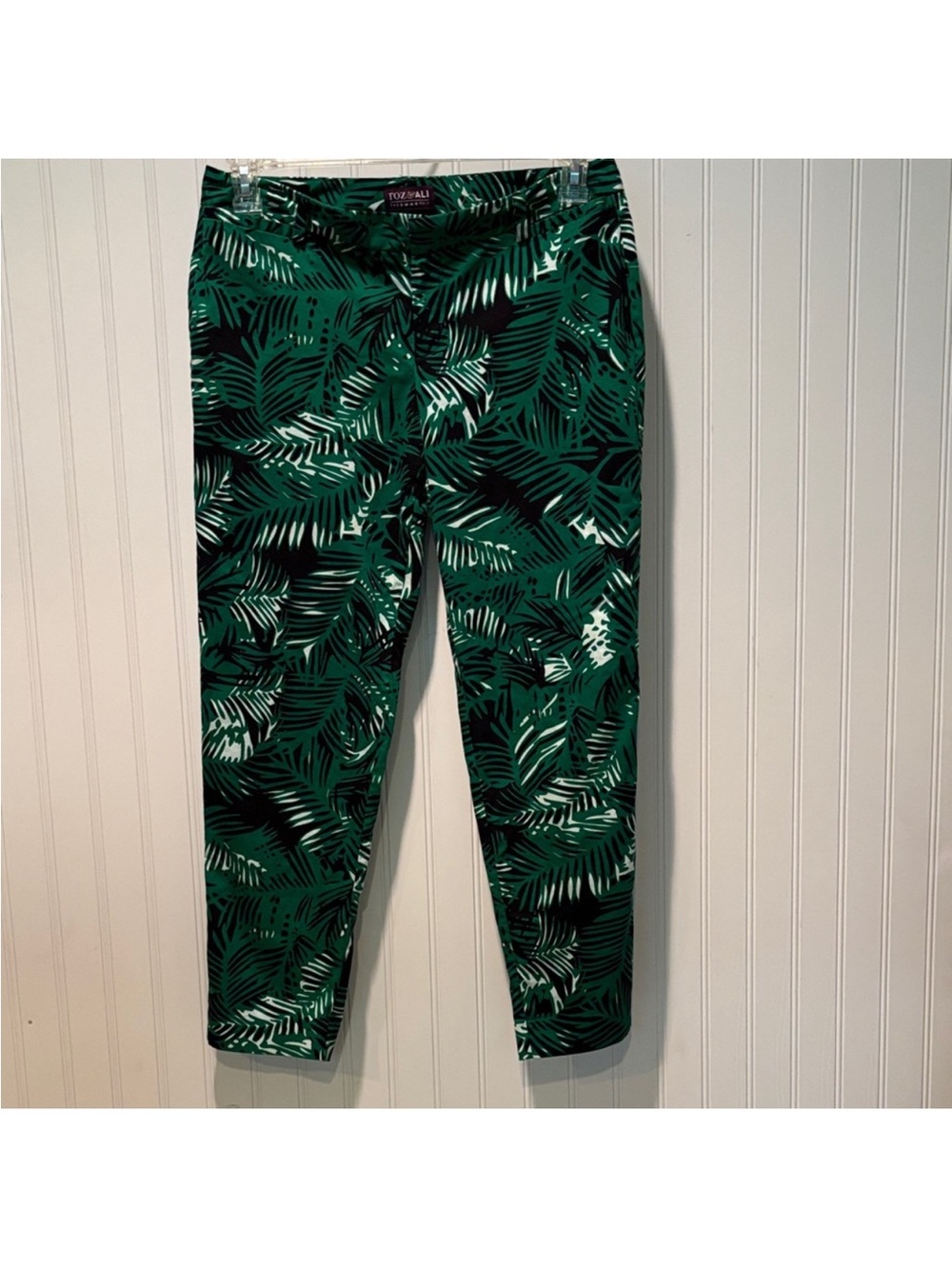 Roz & Ali Green Tropical Floral Print Pants Sz 6